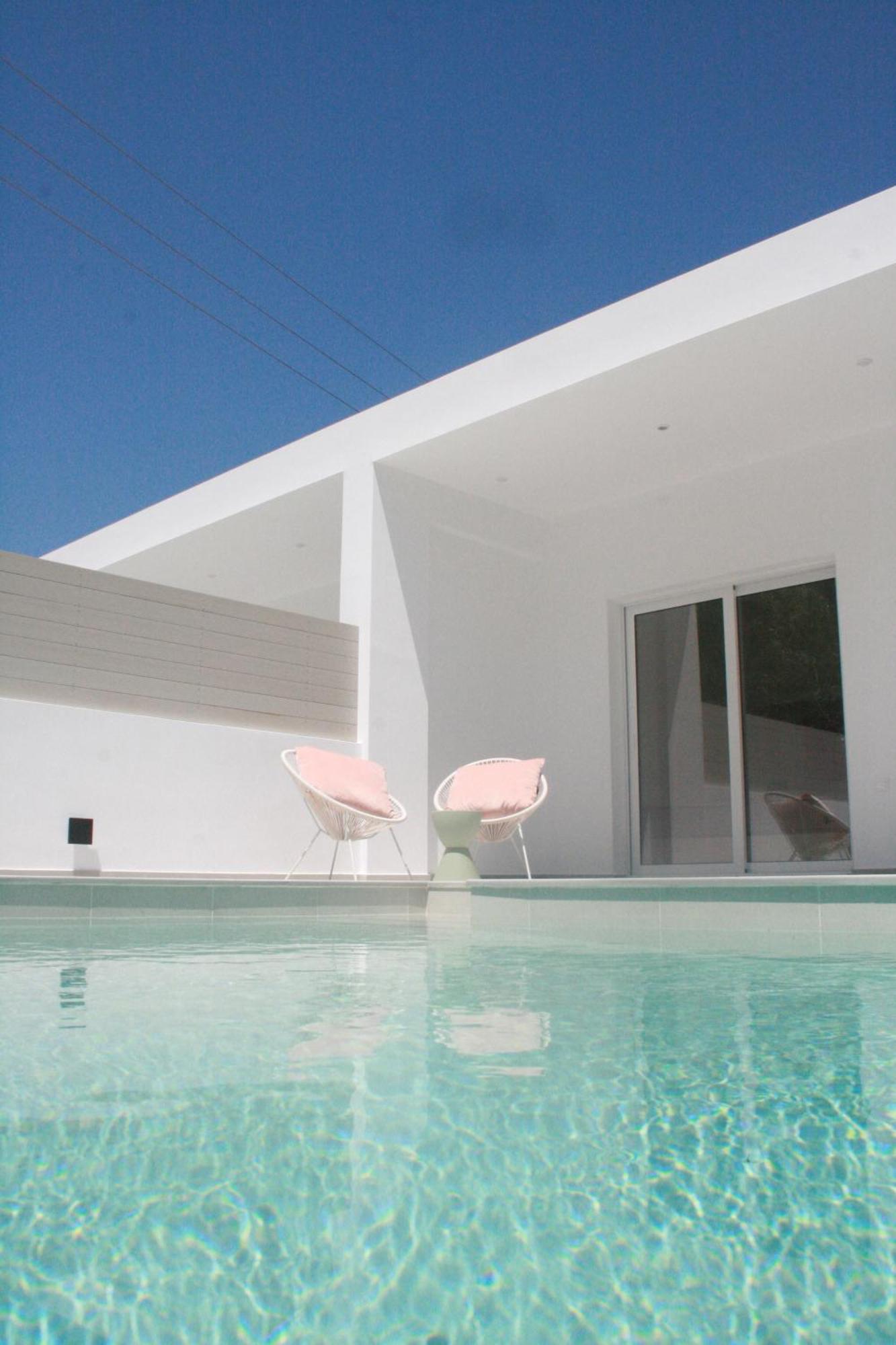 Splash Suites With Private Pools Никиана Экстерьер фото